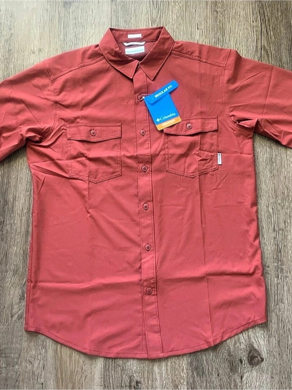 NWT Columbia Omni-Shade Omni-wick UPF 40 Mens S Dusty Crimson Fishing Shirt